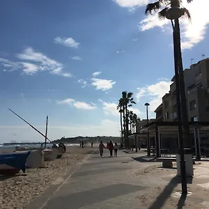 Сasa de vacaciones Casa Diana: Vista Al Mar Y 3min A La Playa Y 30min A Portaventura, Torredembarra